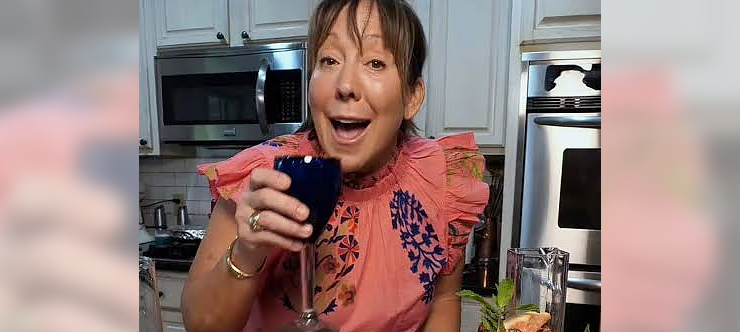 Elizabeth Heiskell is famous for her chicken salad, so much Kroger has added her line to their stores in the Southeast.