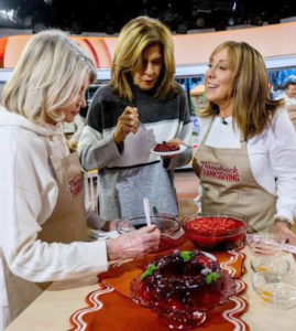 Elizabeth Heiskell talks Thanksgiving with NBC's Today Show co-host Hoda Kotb and GOAT homemaker, Martha Stewart.
